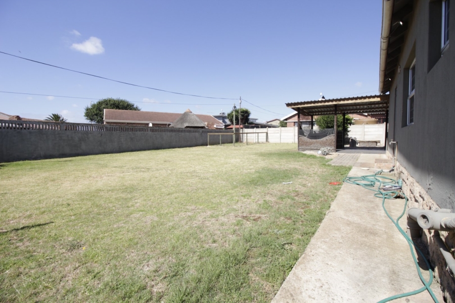 3 Bedroom Property for Sale in C Place Eastern Cape